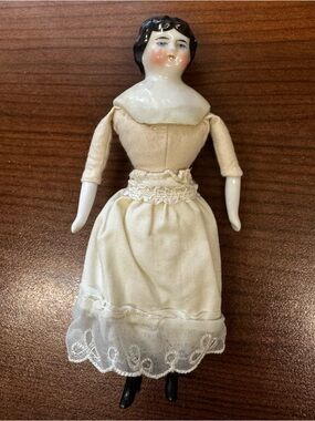 Antique Porcelain head, hands, and feet China Doll
